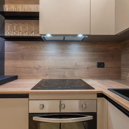 Apartment Moscova Superior Milan